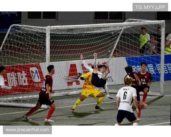 退队足球明星背后的故事与未来发展展望