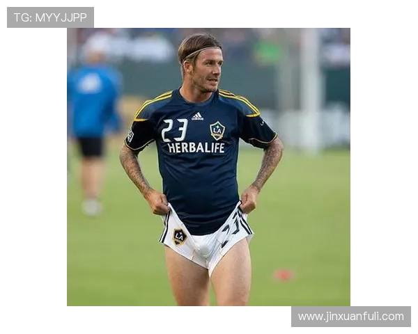 傻子足球明星们的奇葩人生与赛场背后的幽默故事